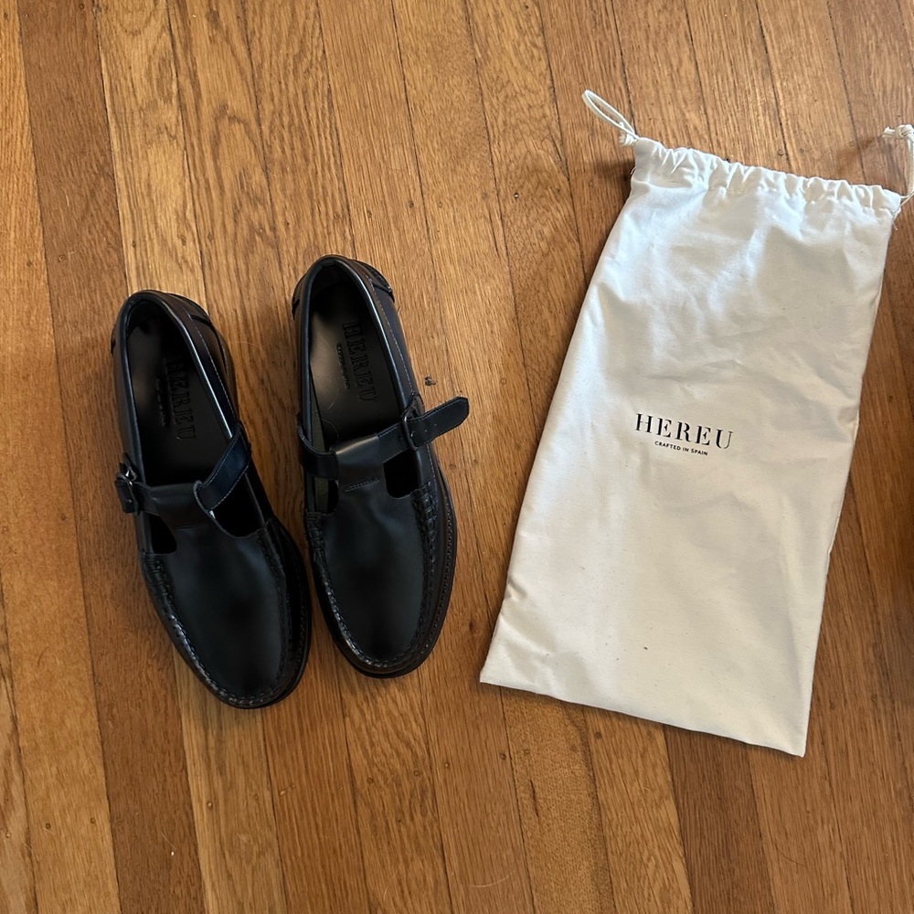Hereu Alber T-Strap Leather Loafer - 38